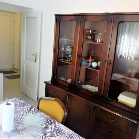 Apartman Petra *