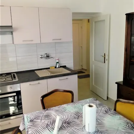 Apartment Apartman Petra
