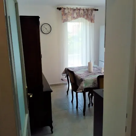 Apartment Apartman Petra *