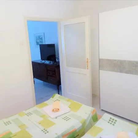 Apartment Apartman Petra Pula