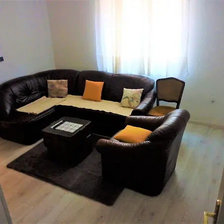 Apartman Petra Apartment Pula