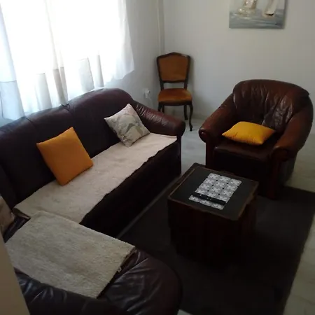 Apartment Apartman Petra